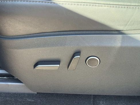 Used 2024 Tesla Model Y Long Range image 15