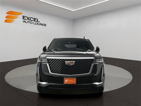 Used 2021 Cadillac Escalade ESV Premium Luxury image 8