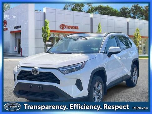 Used 2023 Toyota RAV4 XLE w/ Convenience Package AWD/4WD image 4