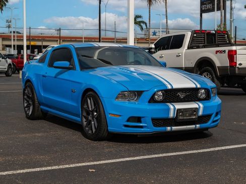 Used 2013 Ford Mustang GT RWD image 1