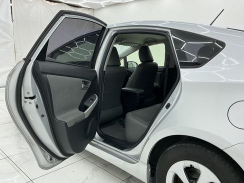 Used 2015 Toyota Prius Two FWD image 22