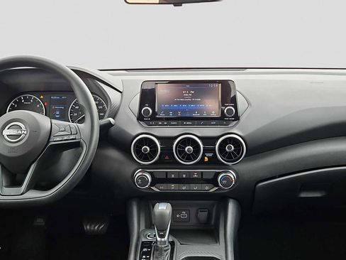 Used 2024 Nissan Sentra S image 14