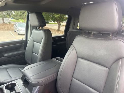 Certified 2025 GMC Sierra 2500 SLT w/ SLT Premium Package AWD/4WD image 15