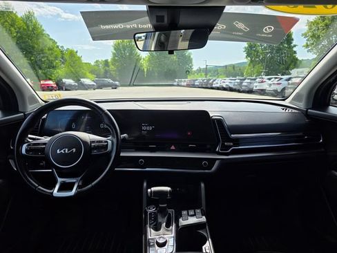 Certified 2023 Kia Sportage EX AWD/4WD image 18