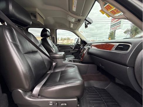 Used 2011 Chevrolet Silverado 3500 LTZ w/ Suspension Package, Off-Road image 16