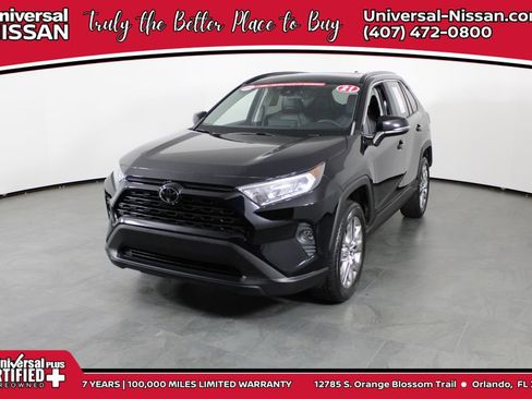 Used 2021 Toyota RAV4 XLE Premium image 1