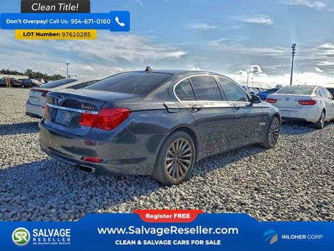 Used 2012 BMW 740i image 4