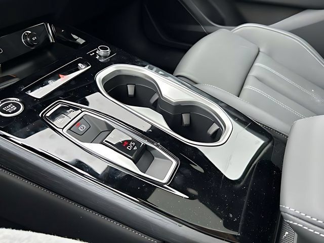 Used 2026 Audi A6 Premium Plus w/ Prestige Package AWD/4WD image 27