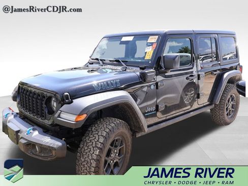 Used 2024 Jeep Wrangler Unlimited AWD/4WD image 1