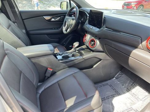 Used 2024 Chevrolet Blazer RS w/ Enhanced Convenience Package AWD/4WD image 17