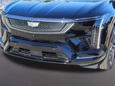 New 2026 Cadillac Optiq Sport 1 AWD/4WD image 27