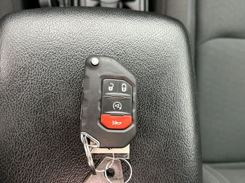 Used 2021 Jeep Wrangler Unlimited Sport image 20