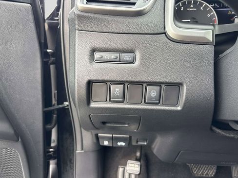 Used 2020 Nissan Murano S w/ Technology Package image 19