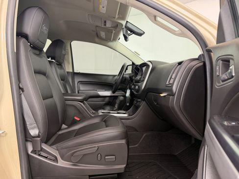 Used 2021 Chevrolet Colorado ZR2 w/ Colorado ZR2 Bison Edition image 28