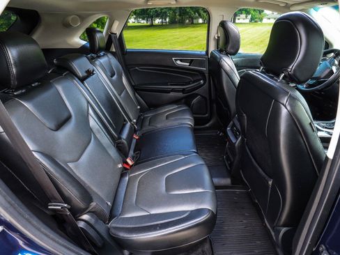 Used 2017 Ford Edge Titanium w/ Equipment Group 301A FWD image 39