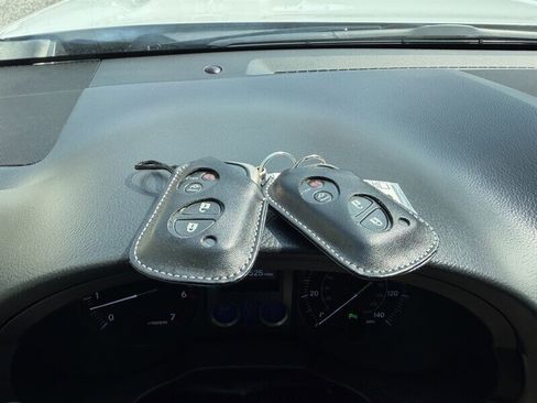 Used 2014 Lexus GX 460 Luxury w/ Driver Support Package image 33