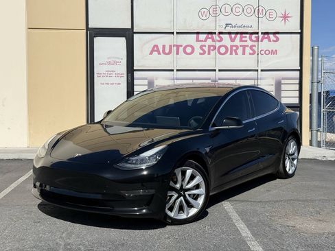 Used 2018 Tesla Model 3 Long Range AWD/4WD image 4