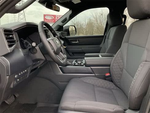 New 2026 Toyota Tundra SR5 image 13