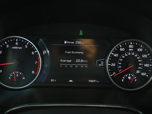 Used 2021 Kia Seltos SX w/ SX Sunroof Package AWD/4WD image 13