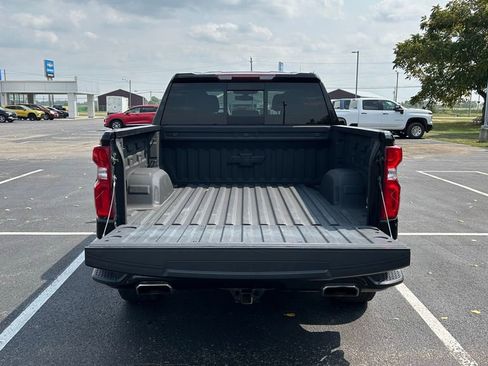 Used 2022 Chevrolet Silverado 1500 RST w/ Convenience Package II image 14