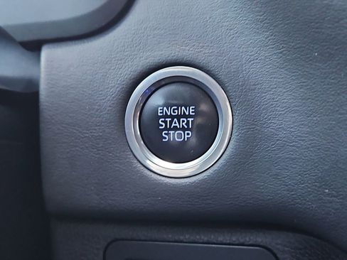 Used 2023 Toyota Tundra Platinum image 28