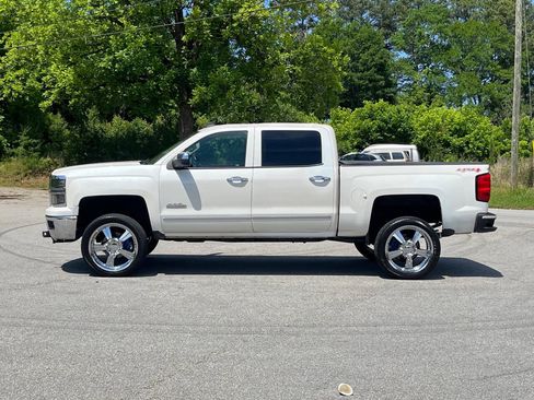 Used 2014 Chevrolet Silverado 1500 High Country w/ High Country Premium Package AWD/4WD image 3