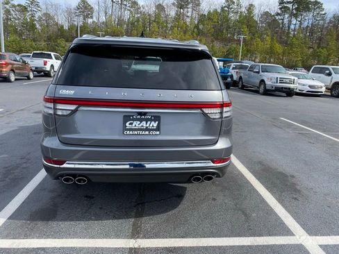 Used 2022 Lincoln Aviator Reserve w/ Equipment Group 201A image 6