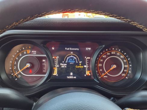 Used 2024 Jeep Gladiator Sport image 20