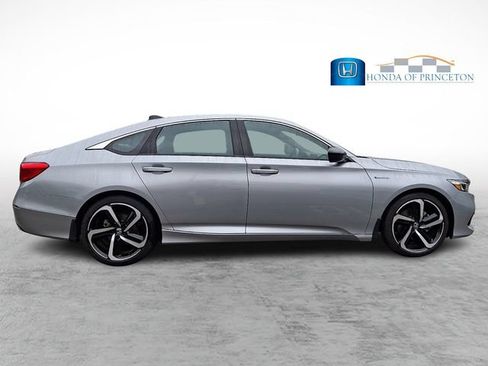 Used 2022 Honda Accord Sport image 7