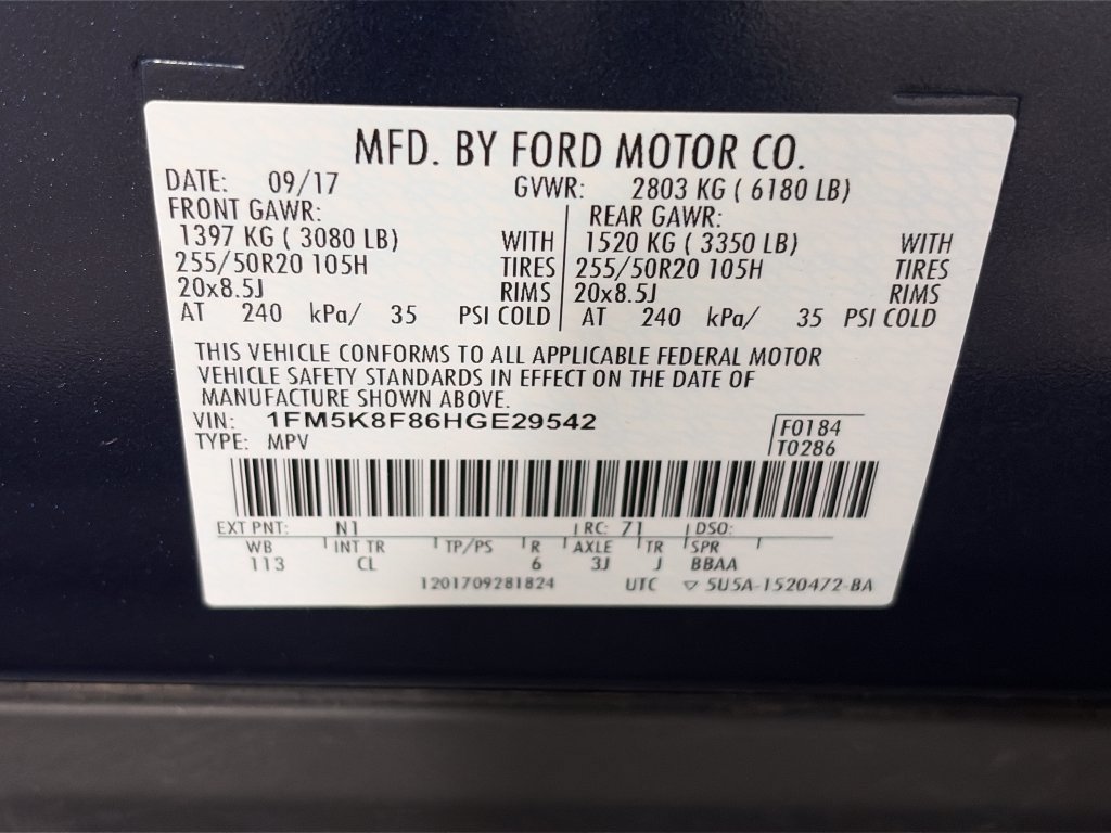 Used 2017 Ford Explorer Limited w/ Equipment Group 301A AWD/4WD image 9
