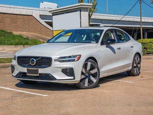 Used 2023 Volvo S60 T8 Plus w/ Climate Package image 1