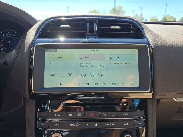 Used 2020 Jaguar F-PACE Prestige AWD/4WD image 26