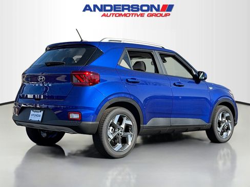 New 2026 Hyundai Venue SEL image 2