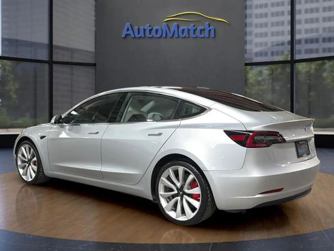 Used 2018 Tesla Model 3 Long Range image 8