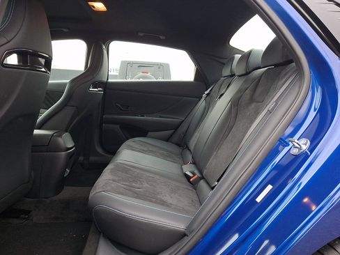 Used 2025 Hyundai Elantra N image 10