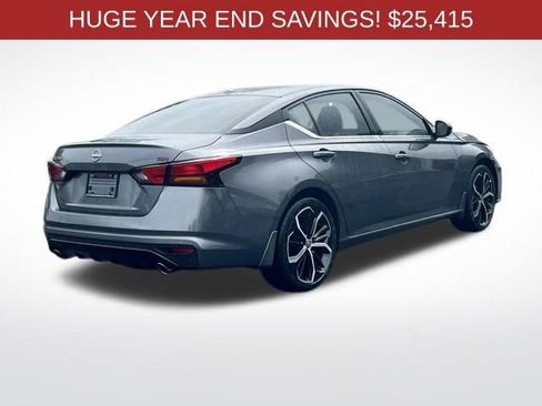 New 2025 Nissan Altima 2.5 SR w/ SR Premium Package image 15