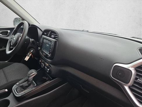 Used 2021 Kia Soul S FWD image 19