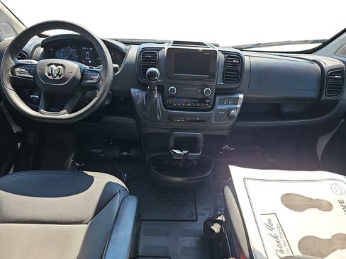 Used 2025 RAM ProMaster 2500 w/ Convenience Group FWD image 13