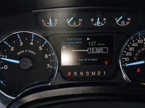 Used 2011 Ford F150 XLT w/ XLT Chrome Pkg image 24