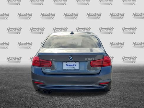 Used 2018 BMW 330i xDrive Sedan AWD/4WD image 6