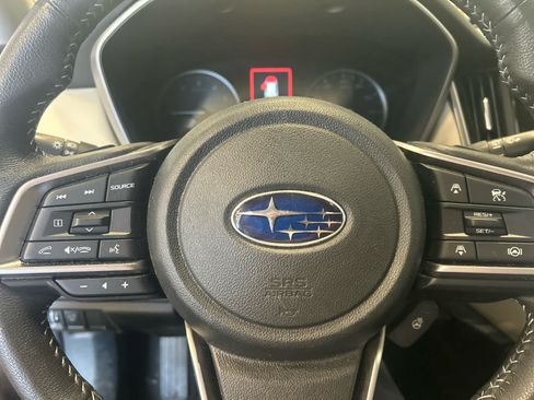 Used 2024 Subaru Outback Limited AWD/4WD image 4