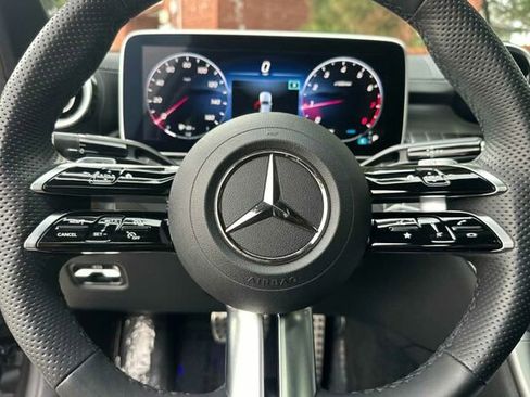 Used 2023 Mercedes-Benz C 300 Sedan image 28