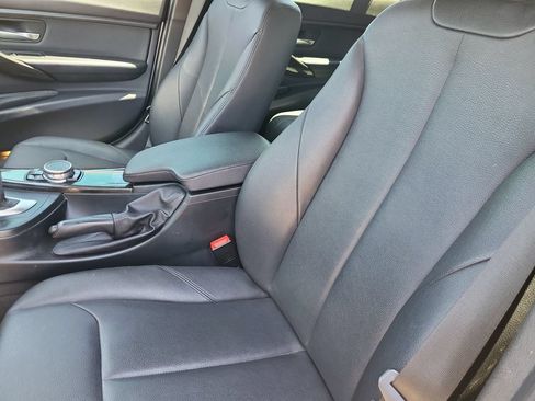 Used 2015 BMW 328i xDrive Wagon AWD/4WD image 14