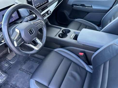 Used 2024 Honda Prologue Touring image 10