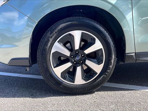 Used 2018 Subaru Forester 2.5i Premium w/ All-Weather Package AWD/4WD image 35