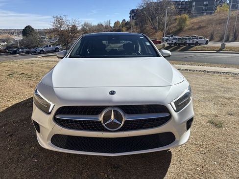 Used 2019 Mercedes-Benz A 220 4MATIC image 2