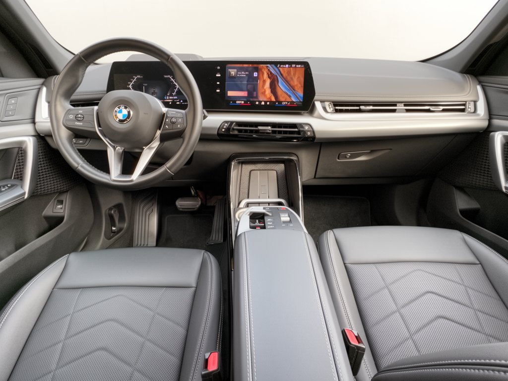 Used 2026 BMW X1 xDrive28i AWD/4WD image 17