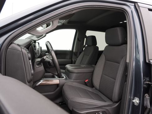 Used 2020 Chevrolet Silverado 1500 RST image 13