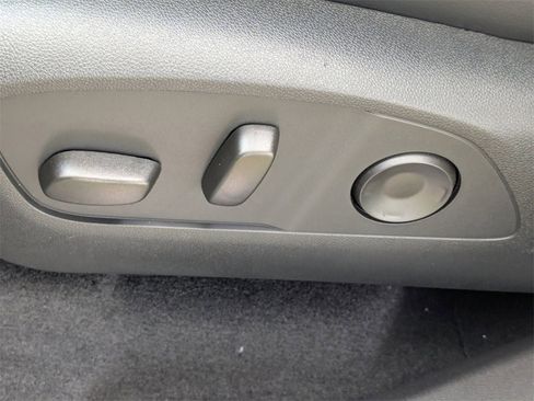 New 2026 Buick Enclave Sport Touring w/ Power Package image 21