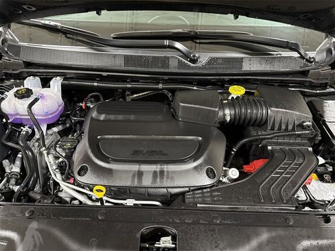 New 2026 Chrysler Pacifica Select image 22